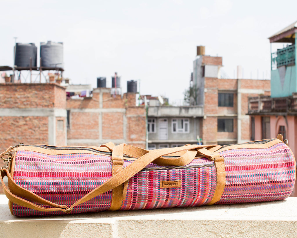 MUNIMUNI Aasha Zip Yoga Mat Bag by Woven - Fuchsia Recycle Pattern