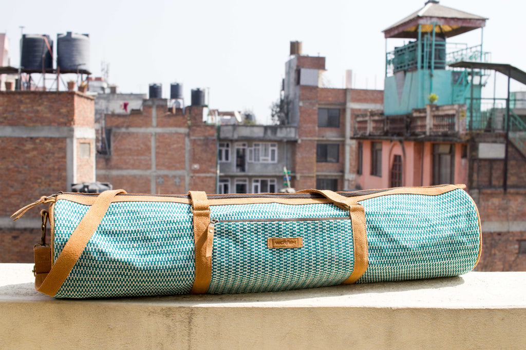 Yoga 2025 duffel bags