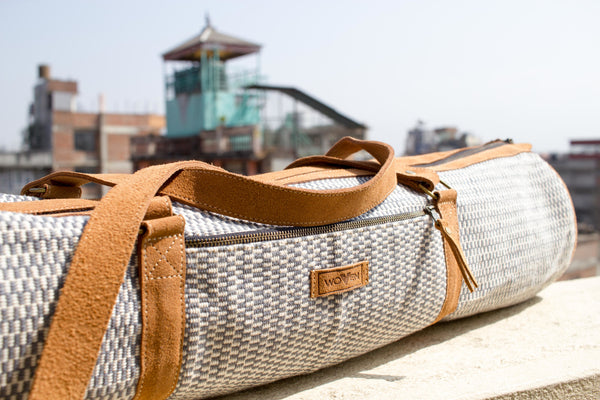 MUNIMUNI Aasha Zip Yoga Mat Bag by Woven - Grey/ Blue Finer Pattern - MuniMuni