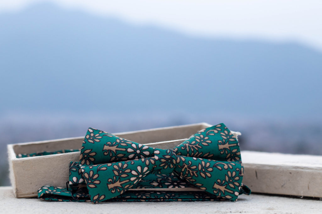 Bow Tie - Turquoise - MuniMuni