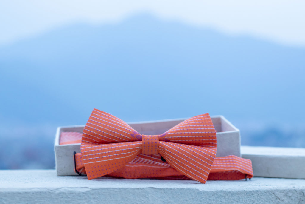 Bow Tie - Bright Orange - MuniMuni