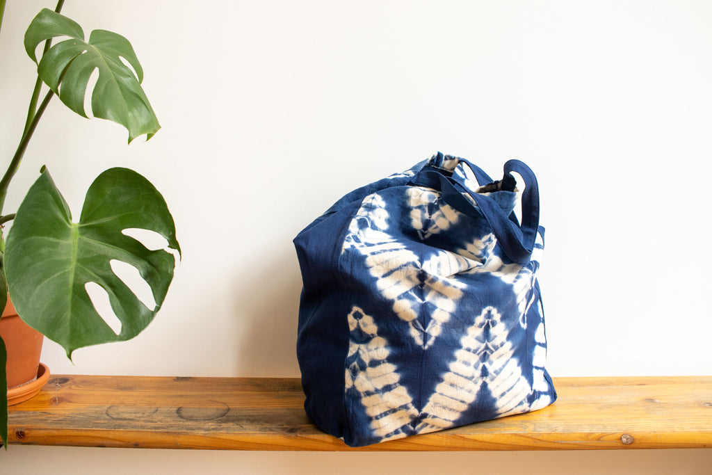 Tie Dye Tote Bag - ZigZag Indigo Blue - MuniMuni