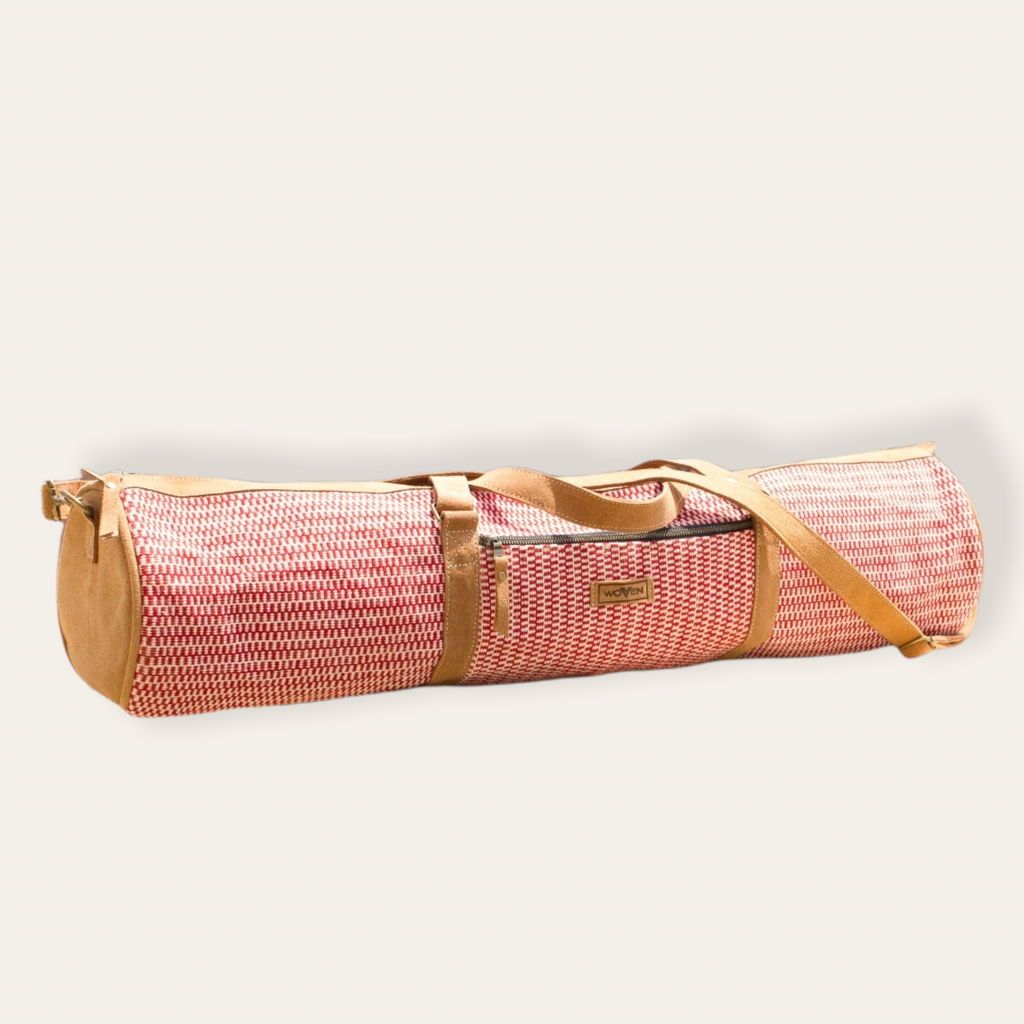 MUNIMUNI Aasha Zip Yoga Mat Bag by Woven - Red Finer Pattern