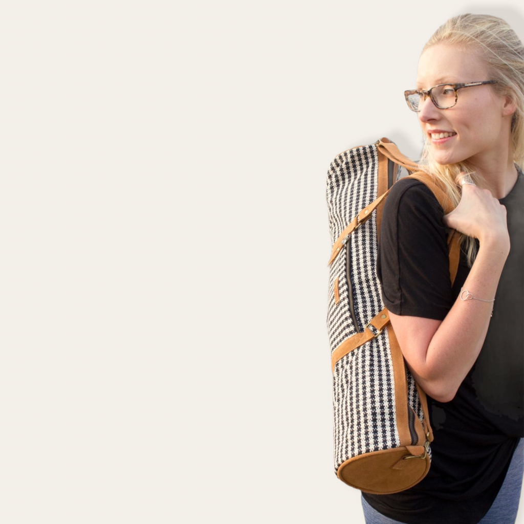 MUNIMUNI Aasha Zip Yoga Mat Bag by Woven- Black/ White Thicker Stripe