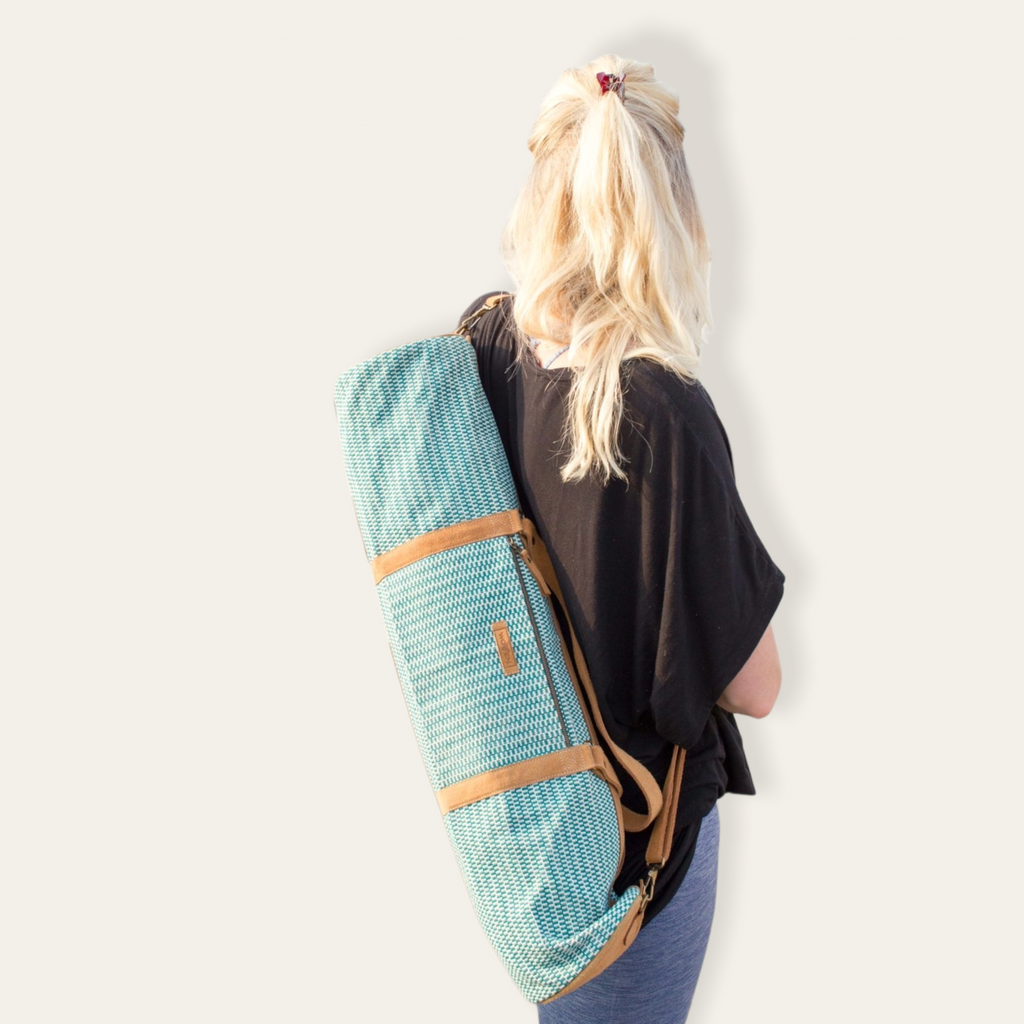 MUNIMUNI Aasha Zip Yoga Mat Bag by Woven - Green Finer Pattern