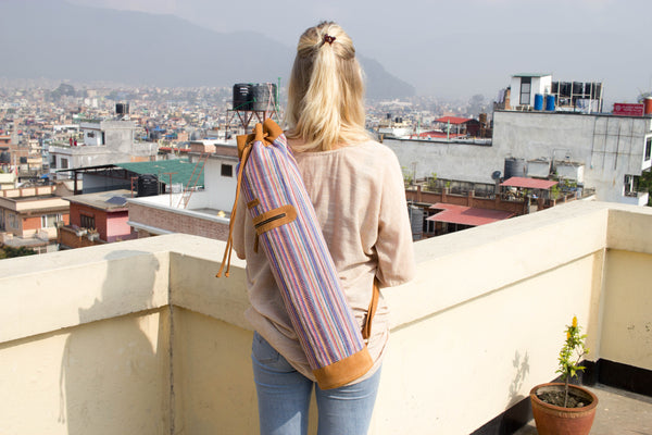 MUNIMUNI Aasha Top Yoga Mat Bag by Woven - Light Purple Recycle Pattern - MuniMuni